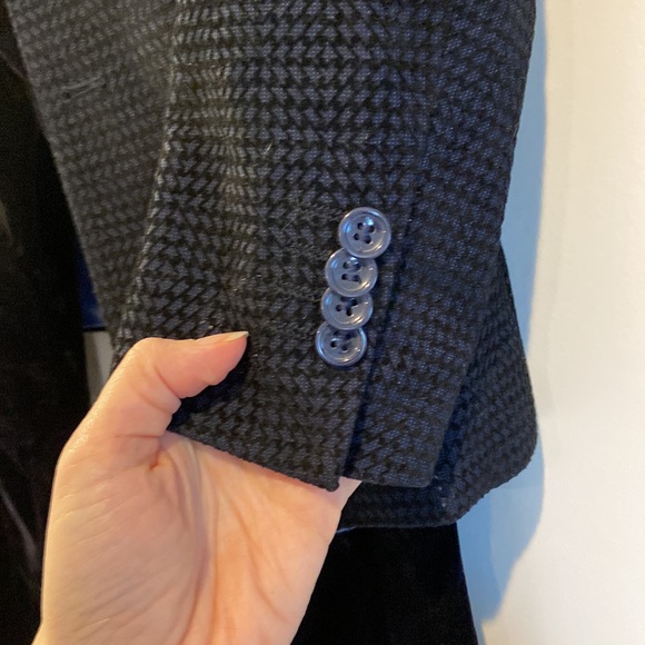 Isaac Mizrahi kids 8 YR three piece suit! Velvet pants, vest, tweed jacket. Navy - Picture 6 of 17